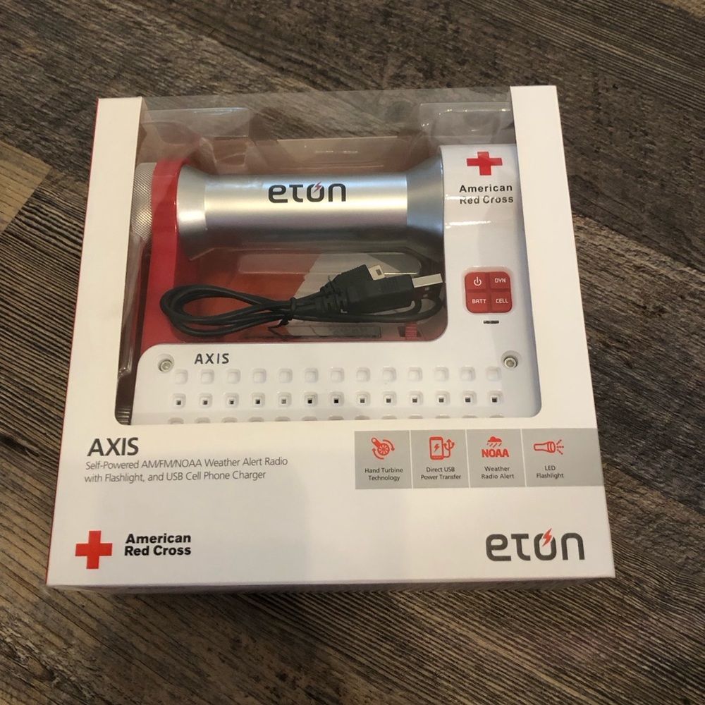Eton ARCPT200W American Red/Cross Rover SelfPowered Weather RadioAM/FM/NOAA new